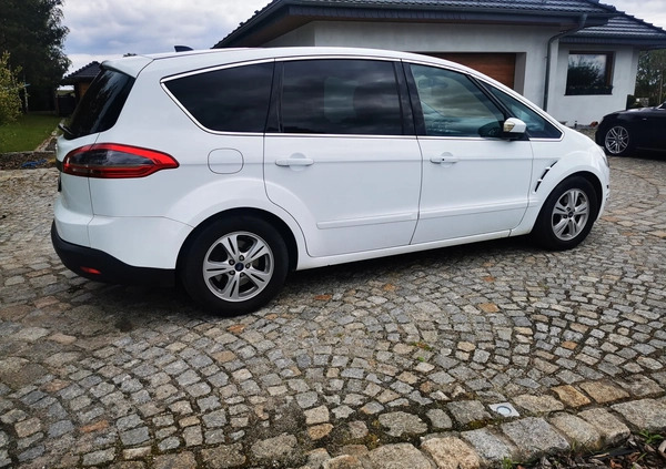 Volkswagen Golf cena 49900 przebieg: 235000, rok produkcji 2014 z Głogów małe 781